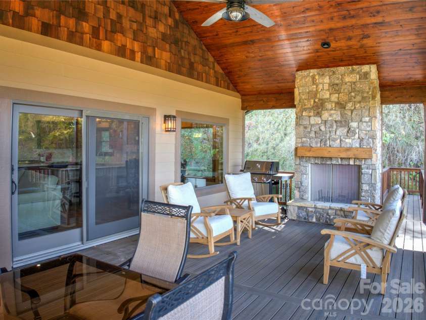 85 Fern Brook Drive, Waynesville, NC 28786.  MLS# CAR4385480, YatesRealty ID 2534. 