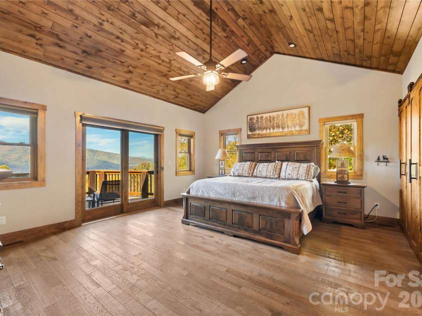 85 Fern Brook Drive, Waynesville, NC 28786.  MLS# CAR4385480, YatesRealty ID 2534. 