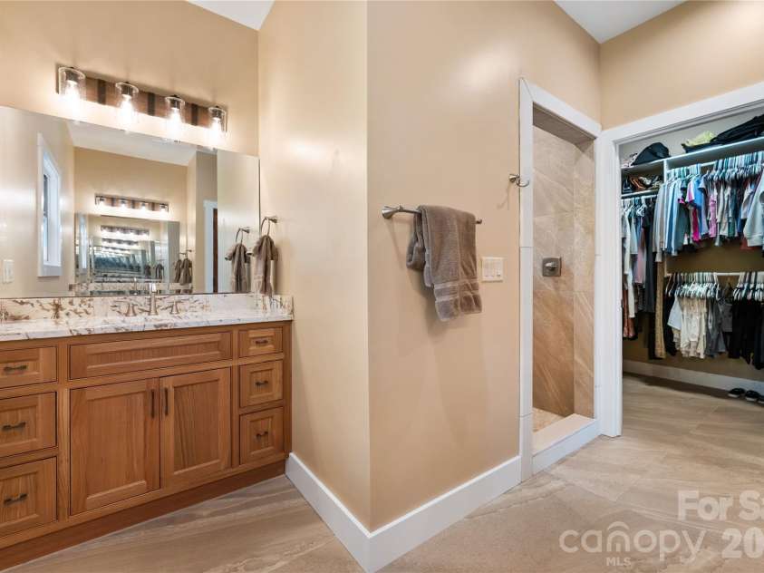 85 Fern Brook Drive, Waynesville, NC 28786.  MLS# CAR4385480, YatesRealty ID 2534. 