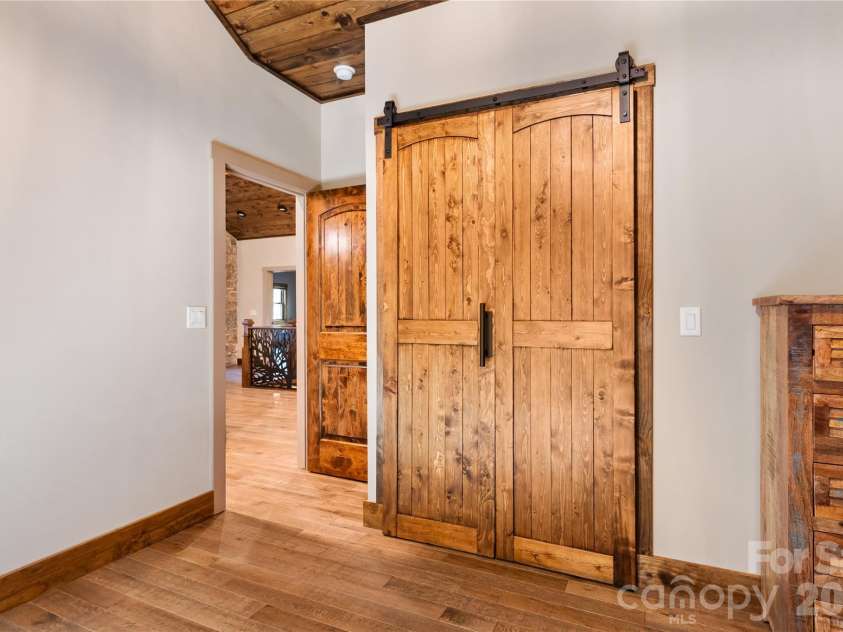 85 Fern Brook Drive, Waynesville, NC 28786.  MLS# CAR4385480, YatesRealty ID 2534. 