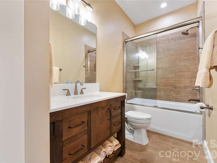 85 Fern Brook Drive, Waynesville, NC 28786.  MLS# CAR4385480, YatesRealty ID 2534. 