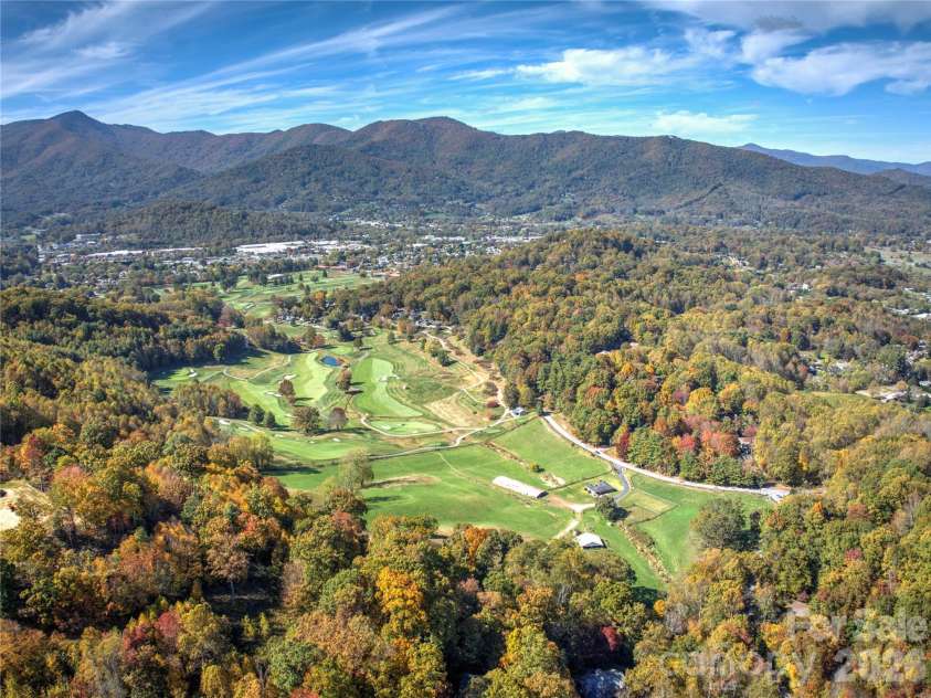 85 Fern Brook Drive, Waynesville, NC 28786.  MLS# CAR4385480, YatesRealty ID 2534. 
