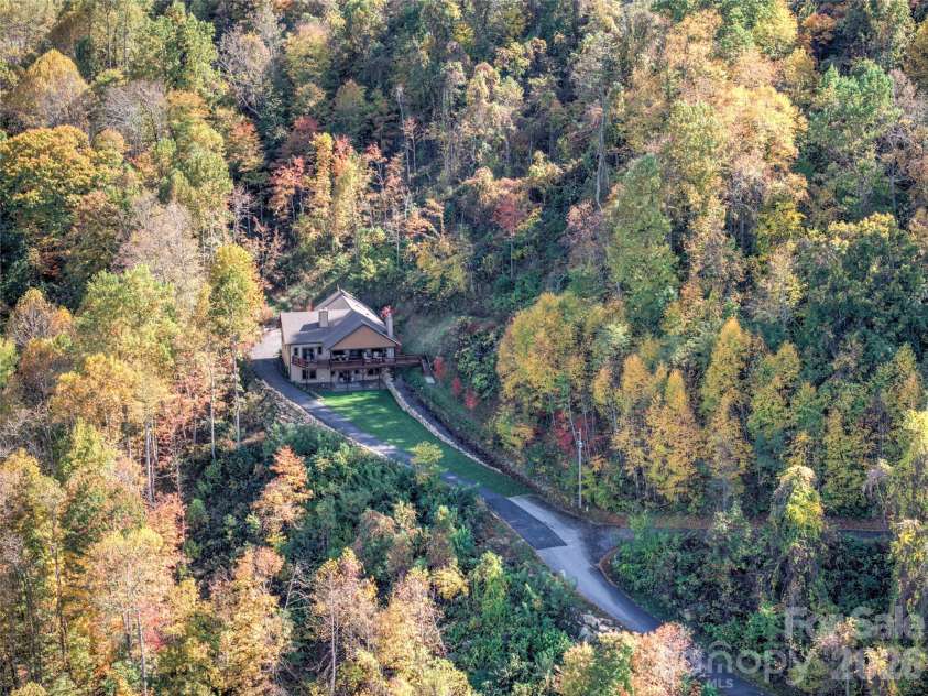 85 Fern Brook Drive, Waynesville, NC 28786.  MLS# CAR4385480, YatesRealty ID 2534. 