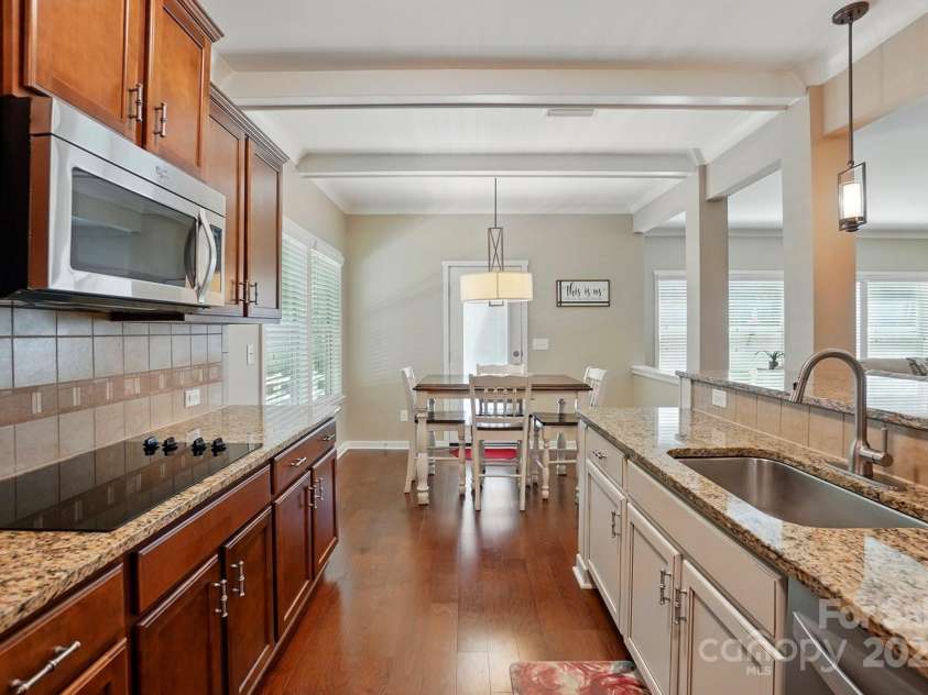 3106 Crosswind Drive, Fort Mill, SC 29707.  MLS# CAR4265768, YatesRealty ID 25341. 