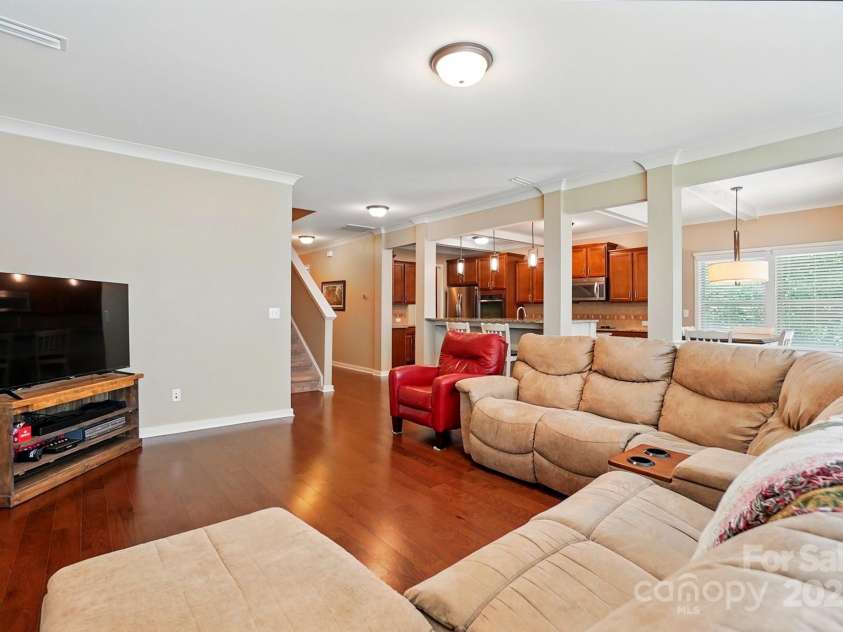 3106 Crosswind Drive, Fort Mill, SC 29707.  MLS# CAR4265768, YatesRealty ID 25341. 