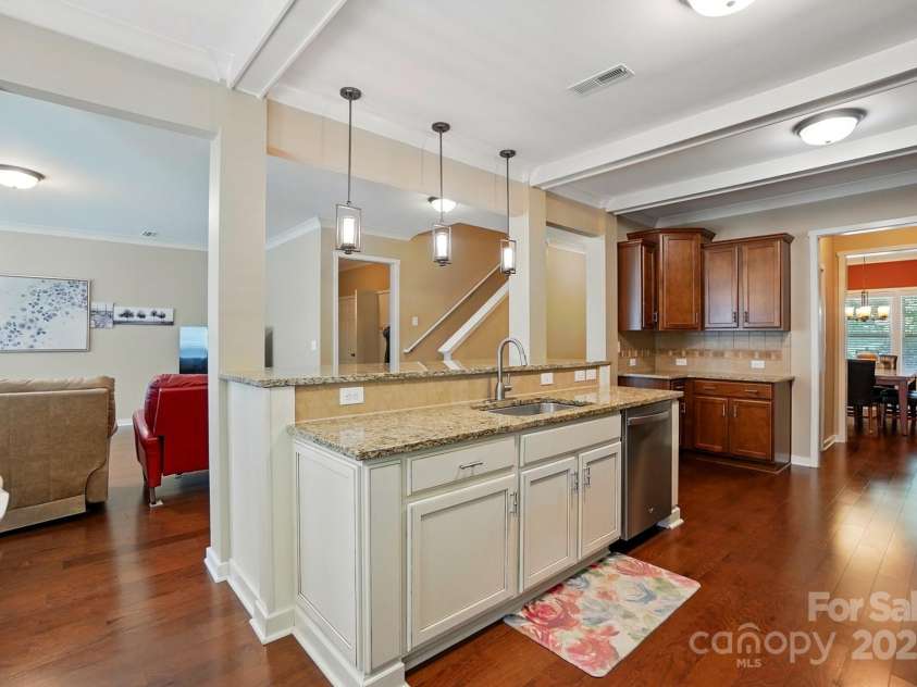 3106 Crosswind Drive, Fort Mill, SC 29707.  MLS# CAR4265768, YatesRealty ID 25341. 