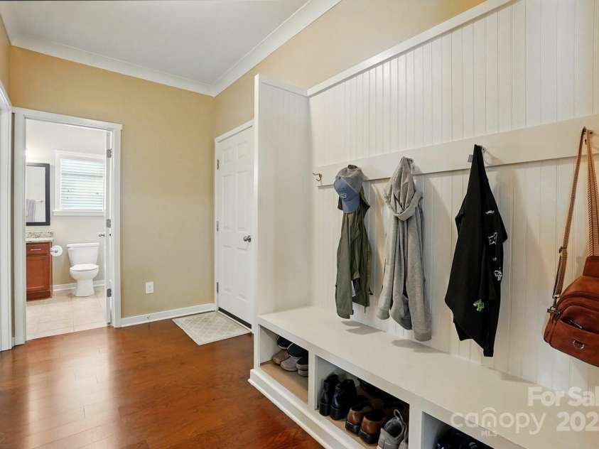 3106 Crosswind Drive, Fort Mill, SC 29707.  MLS# CAR4265768, YatesRealty ID 25341. 
