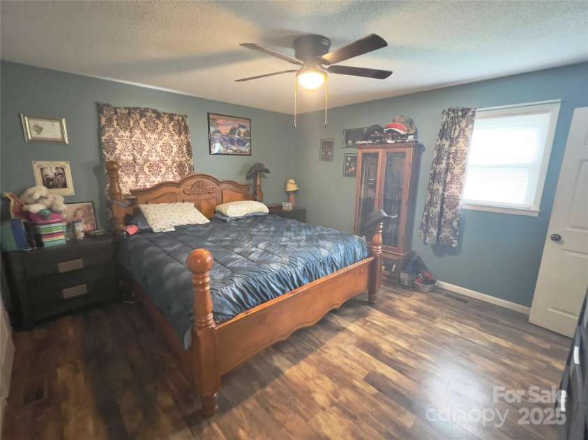 803 Bannon Place, Lenoir, NC 28645.  MLS# CAR4271044, YatesRealty ID 25342. 