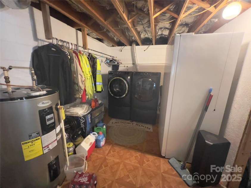 803 Bannon Place, Lenoir, NC 28645.  MLS# CAR4271044, YatesRealty ID 25342. 