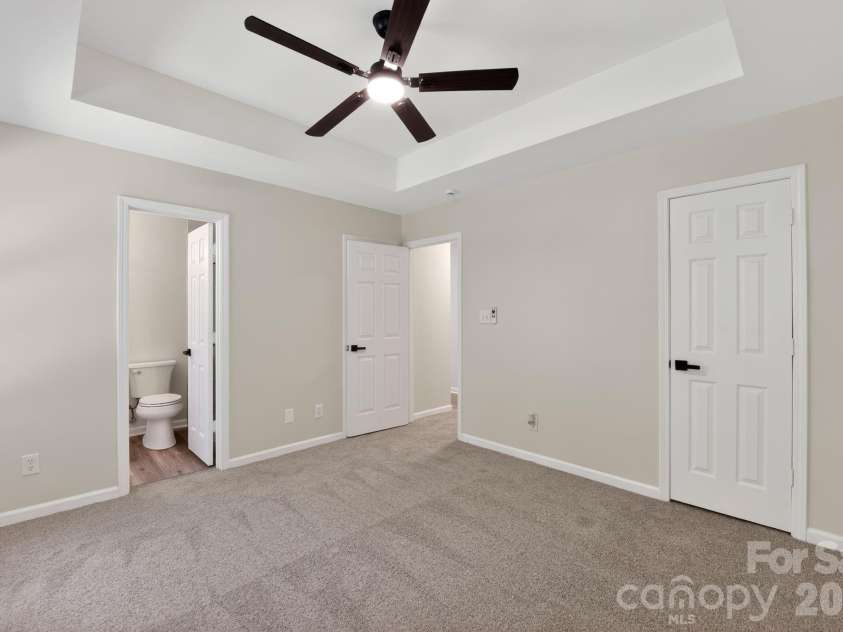 209 Red Oak Court, Gastonia, NC 28052.  MLS# CAR4381003, YatesRealty ID 25343. 