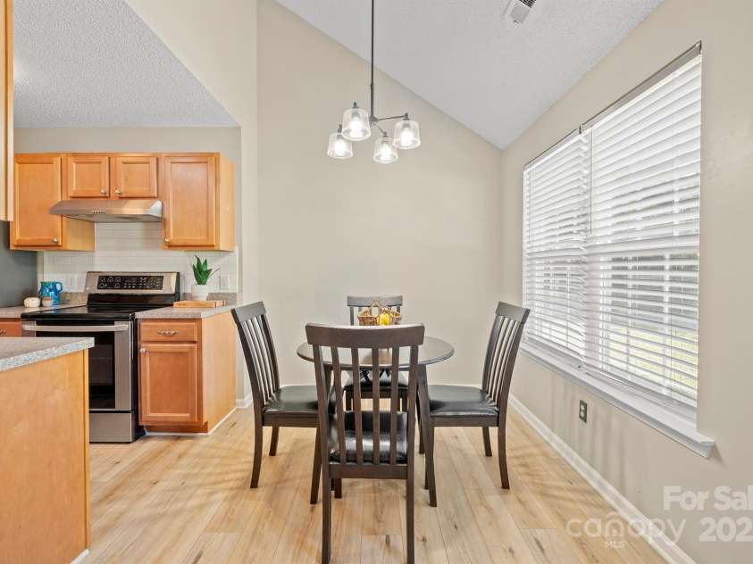 121 Gilcrest Lane, Troutman, NC 28166.  MLS# CAR4273787, YatesRealty ID 25346. 