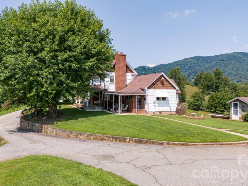 502 and  504 Old US 19 23 Highway, Candler, NC 28715.  MLS# CAR4378942, YatesRealty ID 25347. 