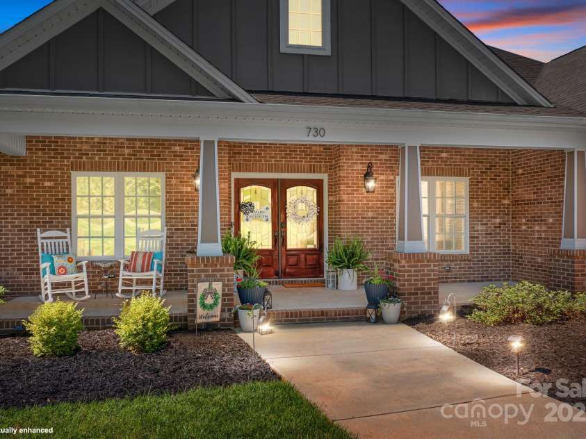 730 Oak Ridge Farms Circle, Newton, NC 28658.  MLS# CAR4252238, YatesRealty ID 25347. 