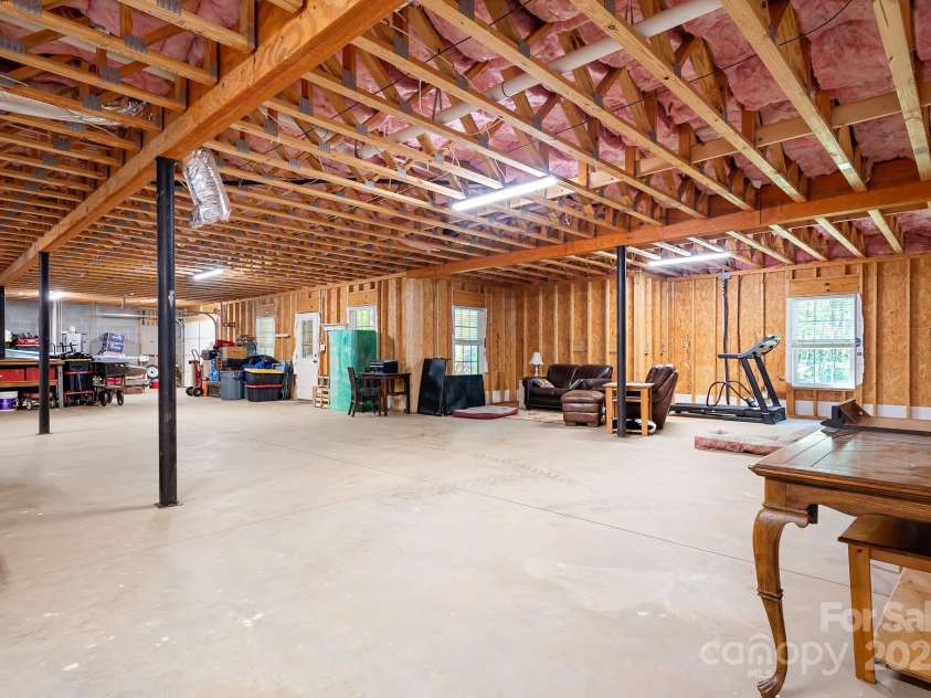730 Oak Ridge Farms Circle, Newton, NC 28658.  MLS# CAR4252238, YatesRealty ID 25347. Full basement