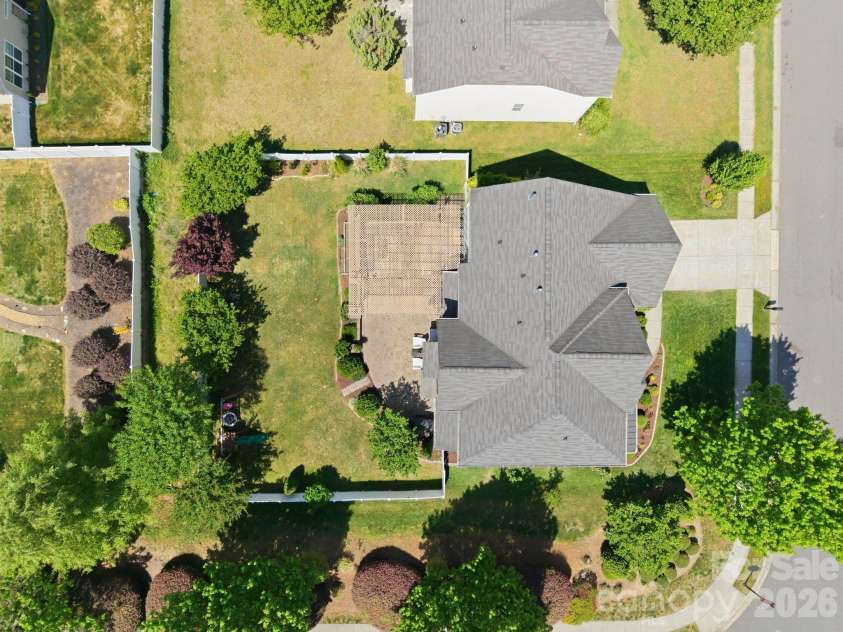 15007 Taylor Ridge Lane, Charlotte, NC 28273.  MLS# CAR4370463, YatesRealty ID 25348. 
