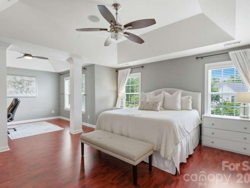 15007 Taylor Ridge Lane, Charlotte, NC 28273.  MLS# CAR4370463, YatesRealty ID 25348. Primary Bedroom