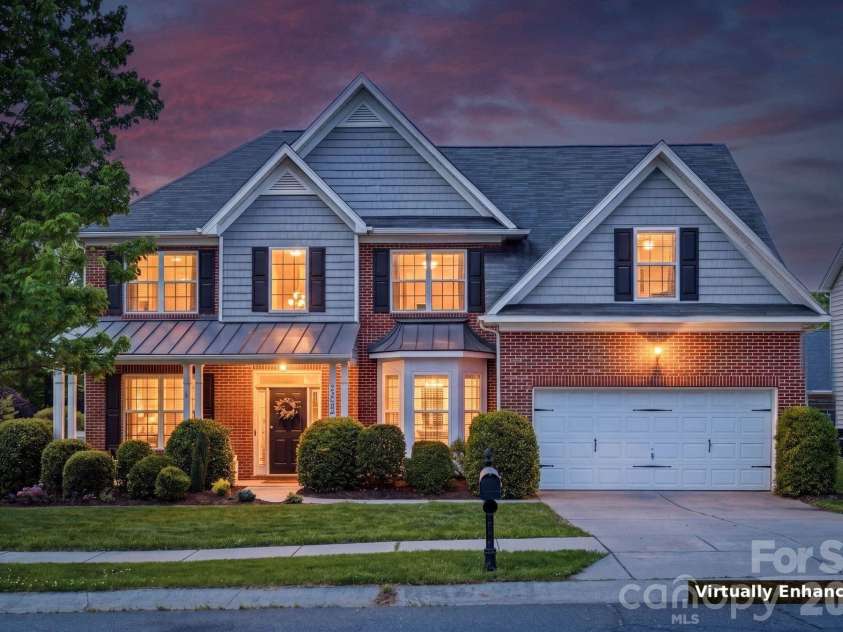 15007 Taylor Ridge Lane, Charlotte, NC 28273.  MLS# CAR4370463, YatesRealty ID 25348. Virtually Enhanced