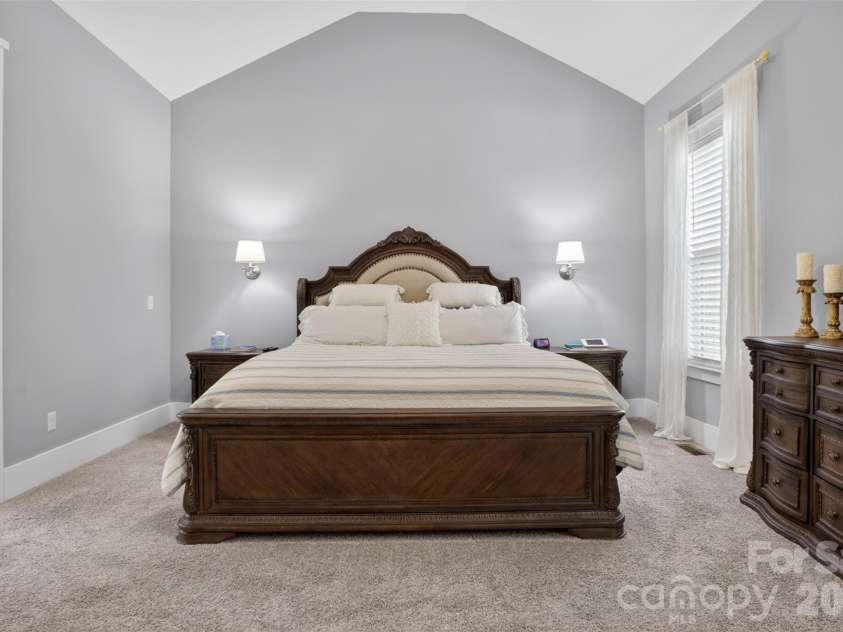 5811 Kristi Lane, Midland, NC 28107.  MLS# CAR4365681, YatesRealty ID 25349. Primary Bedroom