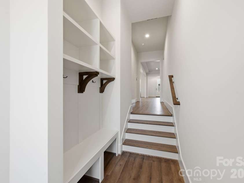 7237 Westrow Avenue, Charlotte, NC 28278.  MLS# CAR4311743, YatesRealty ID 2535. Custom drop zone off the garage offers convenient storage for daily use.