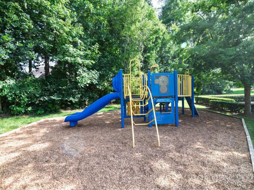12704 Franklin Square Road, Charlotte, NC 28213.  MLS# CAR4274757, YatesRealty ID 25351. Community Playground!