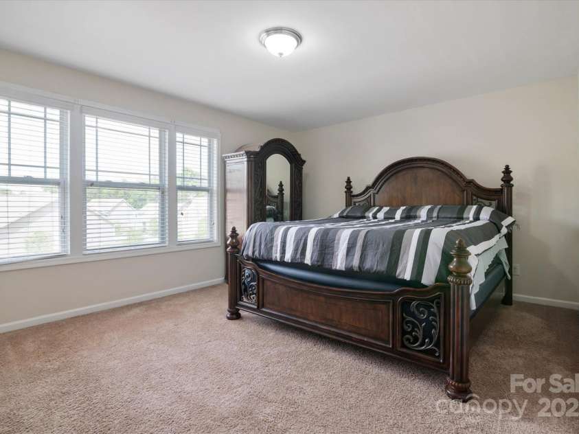 12704 Franklin Square Road, Charlotte, NC 28213.  MLS# CAR4274757, YatesRealty ID 25351. Large Secondary Bedroom!