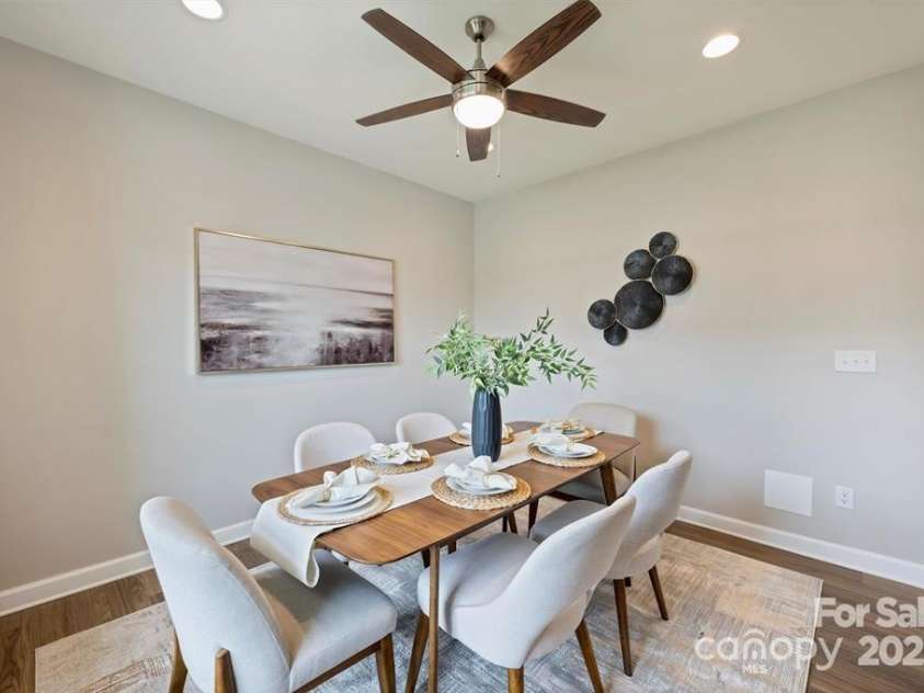 8017 Joy Crossing Lane, Charlotte, NC 28214.  MLS# CAR4280829, YatesRealty ID 25354. 