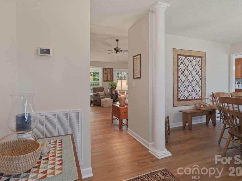 209 Silver Creek Lane, Shelby, NC 28152.  MLS# CAR4384649, YatesRealty ID 25355. 