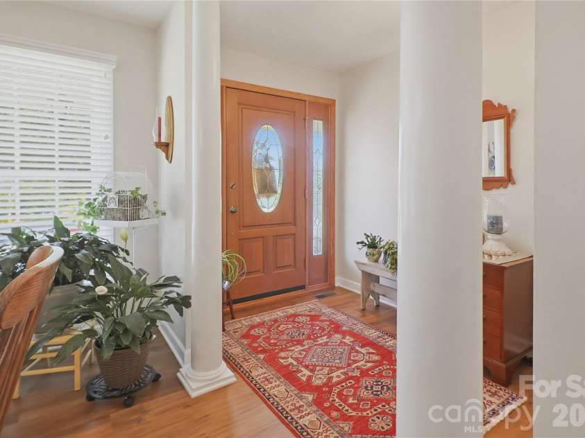 209 Silver Creek Lane, Shelby, NC 28152.  MLS# CAR4384649, YatesRealty ID 25355. 