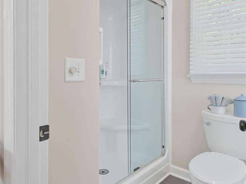 209 Silver Creek Lane, Shelby, NC 28152.  MLS# CAR4384649, YatesRealty ID 25355. 