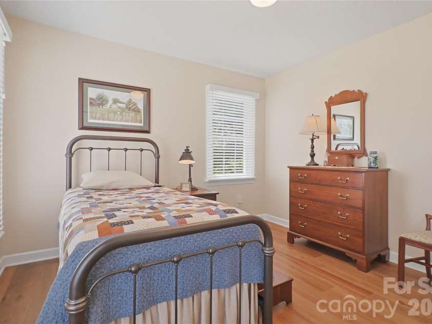 209 Silver Creek Lane, Shelby, NC 28152.  MLS# CAR4384649, YatesRealty ID 25355. 