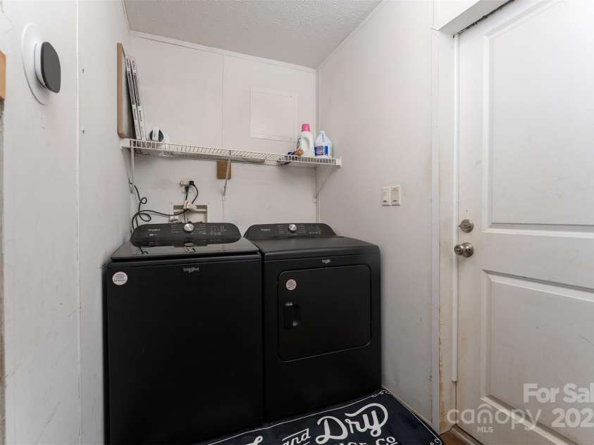 116 Hidden Meadow Drive, Candler, NC 28715.  MLS# CAR4258424, YatesRealty ID 25356. Laundry