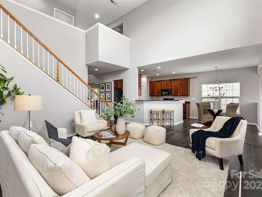 10198 Tintinhull Drive, Indian Land, SC 29707.  MLS# CAR4265539, YatesRealty ID 25357. Excellent Floor Plan - Open, Light and Fresh! This photo shows both your Breakfast Bar and Breakfast Areas.