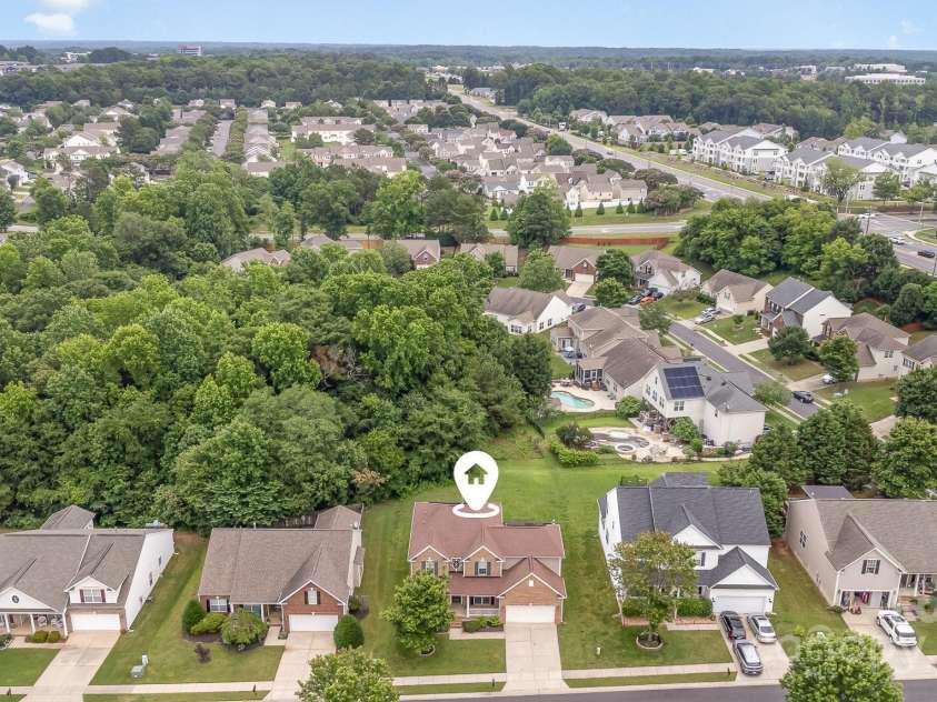 10198 Tintinhull Drive, Indian Land, SC 29707.  MLS# CAR4265539, YatesRealty ID 25357. Location is Ideal: North Indian Land is located minutes from shopping, Ballantyne, Blakeney & Rea Farms/Waverly.