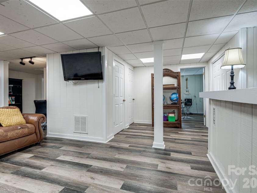 1015 Quail Circle, Salisbury, NC 28147.  MLS# CAR4327821, YatesRealty ID 25358. Half-Bath in Basement with updated Lighting