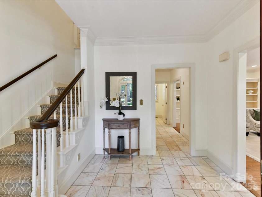 6546 Chestnut Grove Lane, Charlotte, NC 28210.  MLS# CAR4276539, YatesRealty ID 25358. 