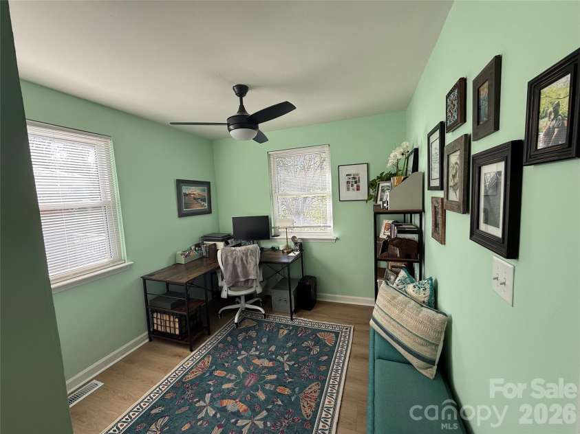 1828 Finchley Drive, Charlotte, NC 28215.  MLS# CAR4335930, YatesRealty ID 2536. This fantastic Bedroom 3 can serve as a Home Office.