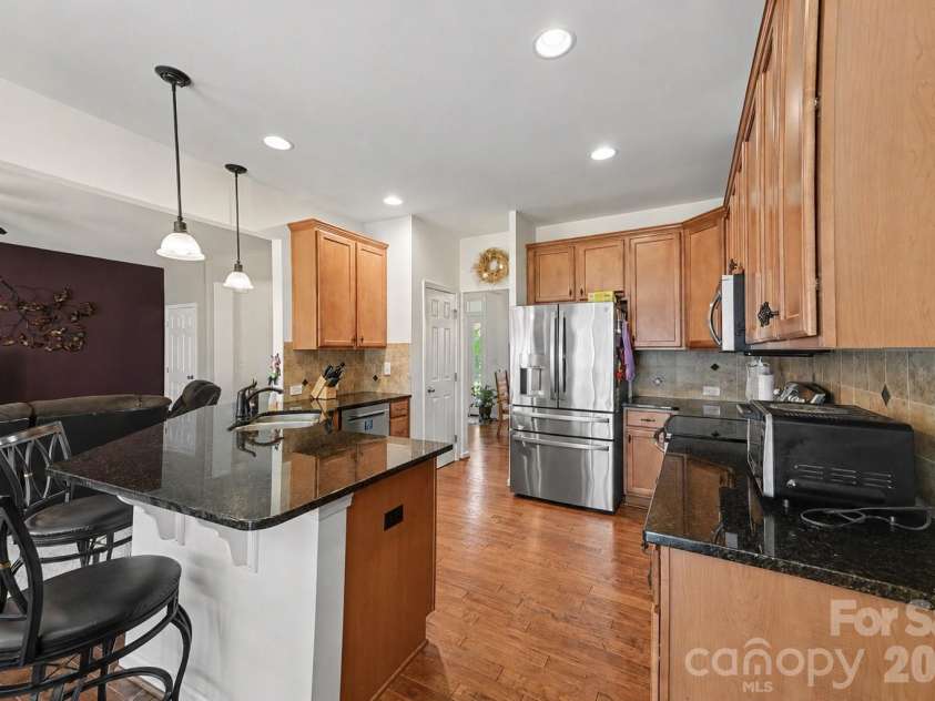 9107 Kensington Forest Drive, Harrisburg, NC 28075.  MLS# CAR4377399, YatesRealty ID 25360. 