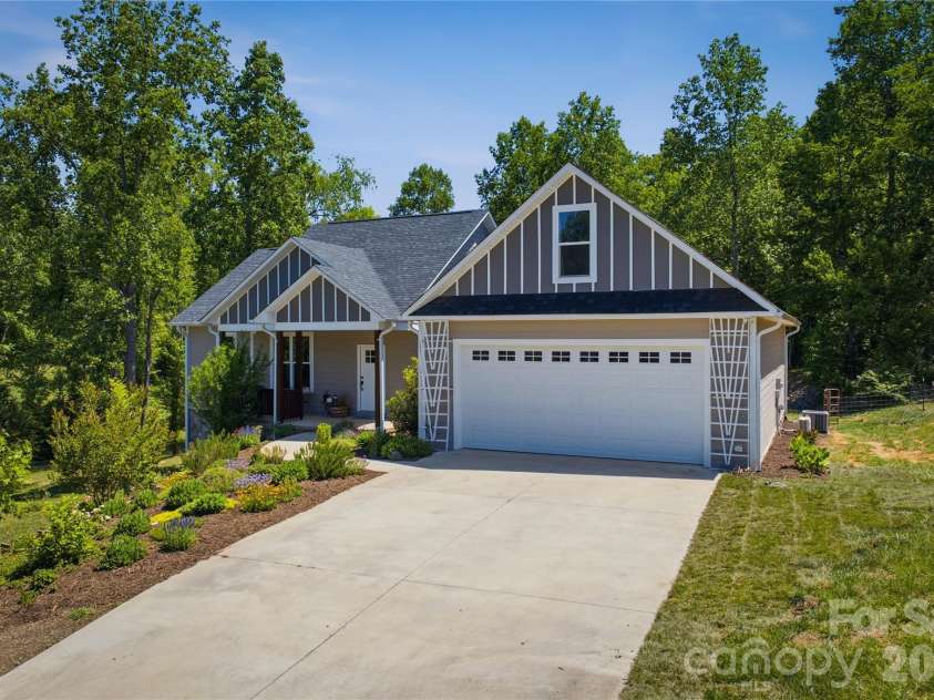 3056 Richard Street, Morganton, NC 28655.  MLS# CAR4383191, YatesRealty ID 25361. 