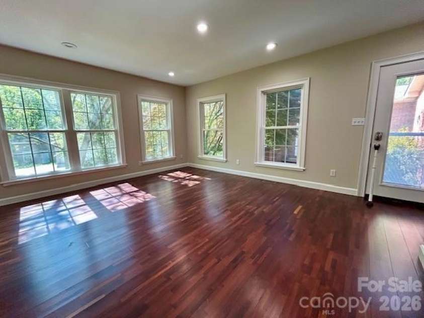 1319 Cathey Road, Charlotte, NC 28214.  MLS# CAR4366814, YatesRealty ID 25362. 