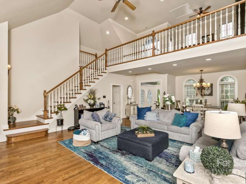 33 Stone House Road, Arden, NC 28704.  MLS# CAR4261250, YatesRealty ID 25362. 