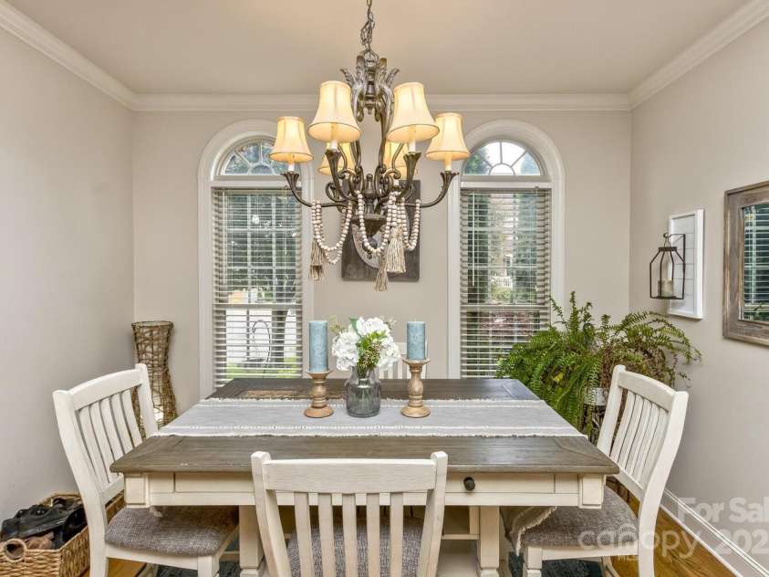 33 Stone House Road, Arden, NC 28704.  MLS# CAR4261250, YatesRealty ID 25362. 