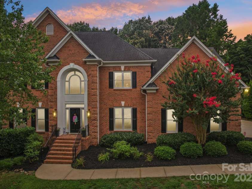 9015 Kirkley Court, Charlotte, NC 28277.  MLS# CAR4276542, YatesRealty ID 25363. 