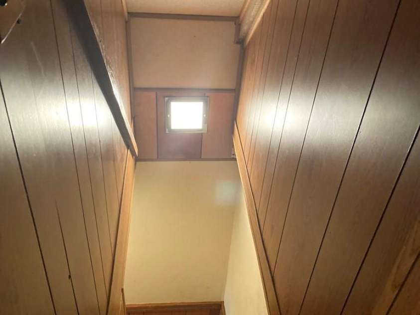 268 Poor Boy Lane, Whittier, NC 28789.  MLS# CAR4279715, YatesRealty ID 25364. 