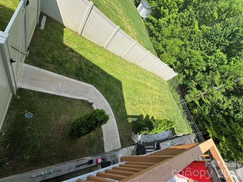 772 Rosegate Drive, Gastonia, NC 28056.  MLS# CAR4385357, YatesRealty ID 25364. 