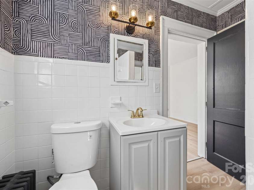 49 Corban Avenue, Concord, NC 28025.  MLS# CAR4382158, YatesRealty ID 25365. 