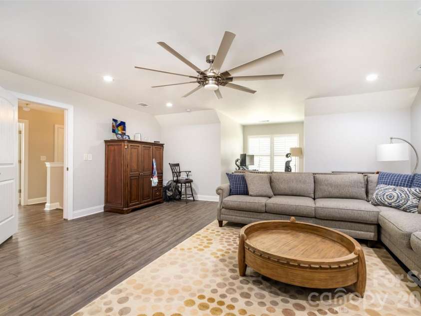 131 Aztec Circle, Mooresville, NC 28117.  MLS# CAR4362452, YatesRealty ID 25366. 