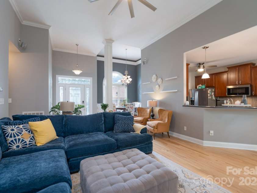 1643 Essex Hall Drive, Rock Hill, SC 29730.  MLS# CAR4258475, YatesRealty ID 25366. Living Room