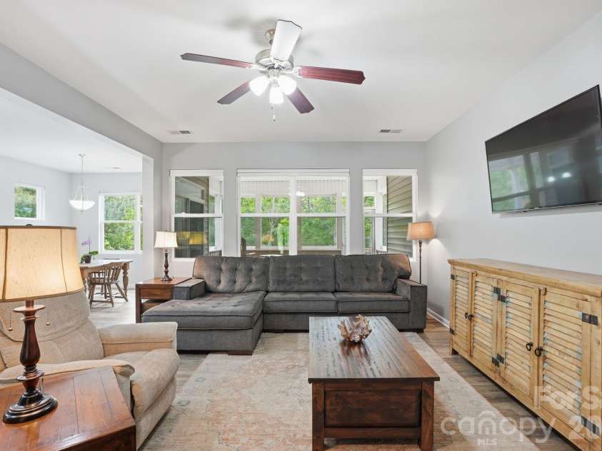 616 Winter Walk Lane, Clover, SC 29710.  MLS# CAR4380064, YatesRealty ID 25367. Living Room