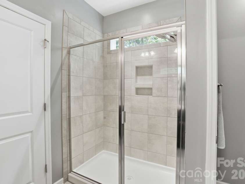 616 Winter Walk Lane, Clover, SC 29710.  MLS# CAR4380064, YatesRealty ID 25367. Primary Bathroom