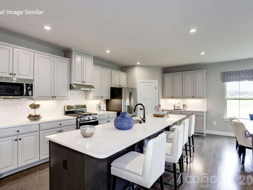 909 Heathway Drive, Charlotte, NC 28213.  MLS# CAR4386135, YatesRealty ID 25368. Representative Photo Only